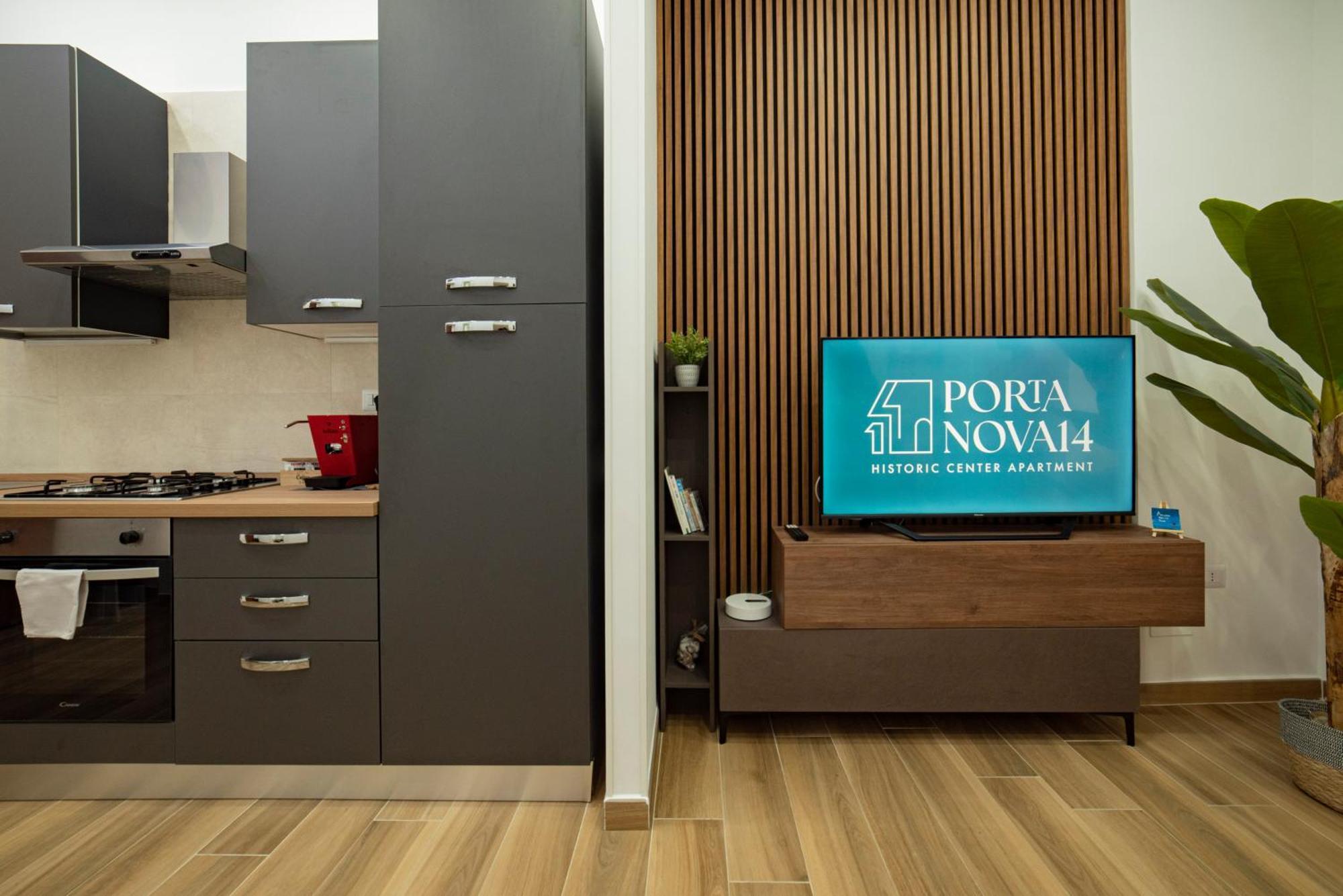 Portanova14 - Historic Center Apartment Наполи Екстериор снимка