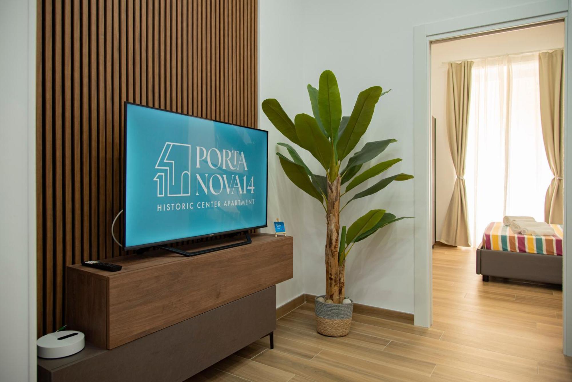 Portanova14 - Historic Center Apartment Наполи Екстериор снимка